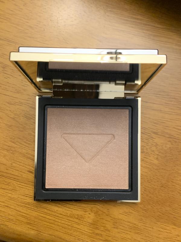 Prada Light Glowing Highlighter Powder - Prada | Sephora
