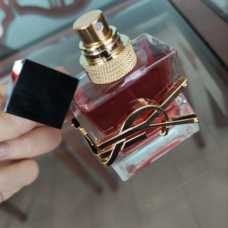 Libre Berry Crush Eau De Parfum with Raspberry - Yves Saint