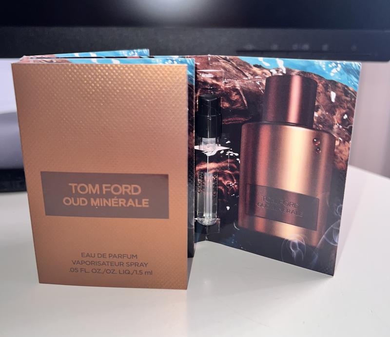 Oud Minerale Eau de Parfum Fragrance with Smoky Woods & Musk - TOM