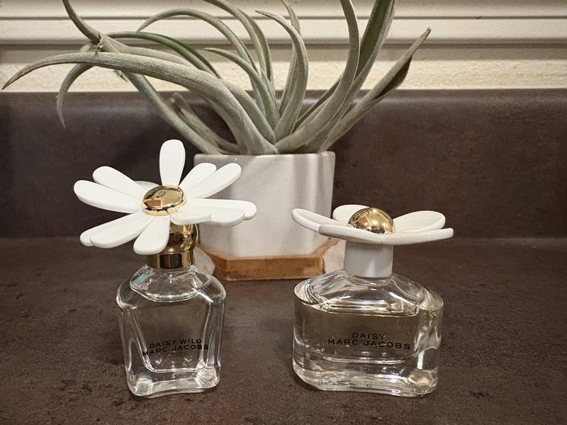MAYUZUKI BRIGHTENING ESSENCE 30ml 2本セット Brightening Essence – Juvaly