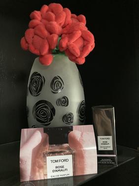 Rose D'Amalfi Eau De Parfum - TOM FORD | Sephora