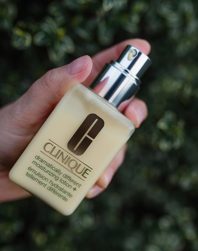 Mini Dramatically Different Moisturizing Lotion+ - CLINIQUE | Sephora