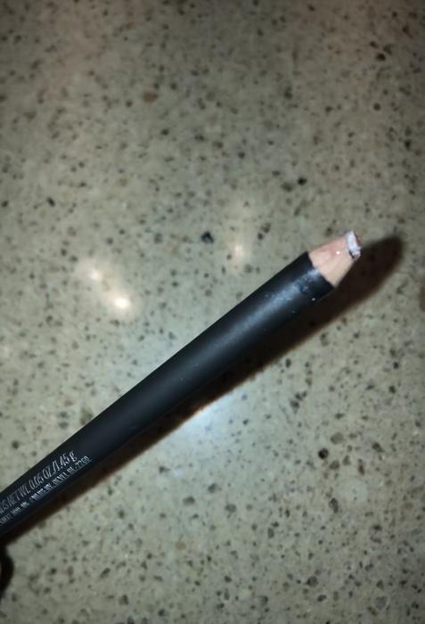 Mac cosmetics stripdown liner size