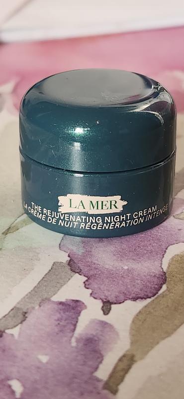 The Rejuvenating Night Cream with Marine Retinol Alternative for
