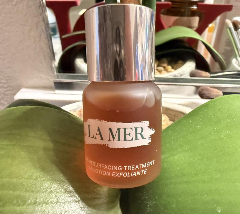 The Resurfacing Treatment for Clarifying and Smoothing - La Mer