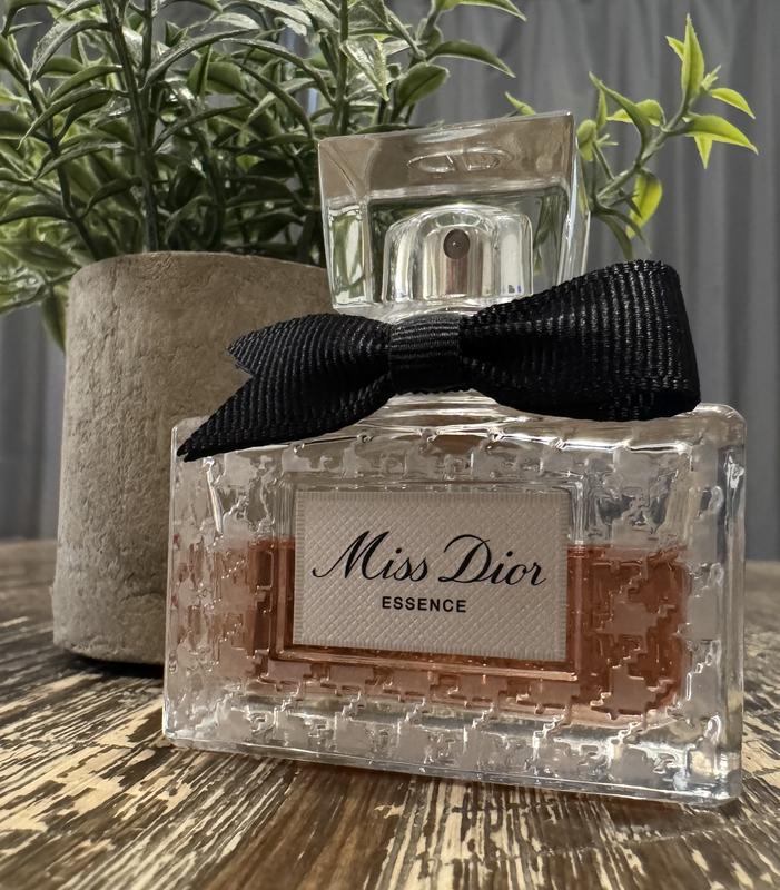 Miss Dior Essence - DIOR | Sephora
