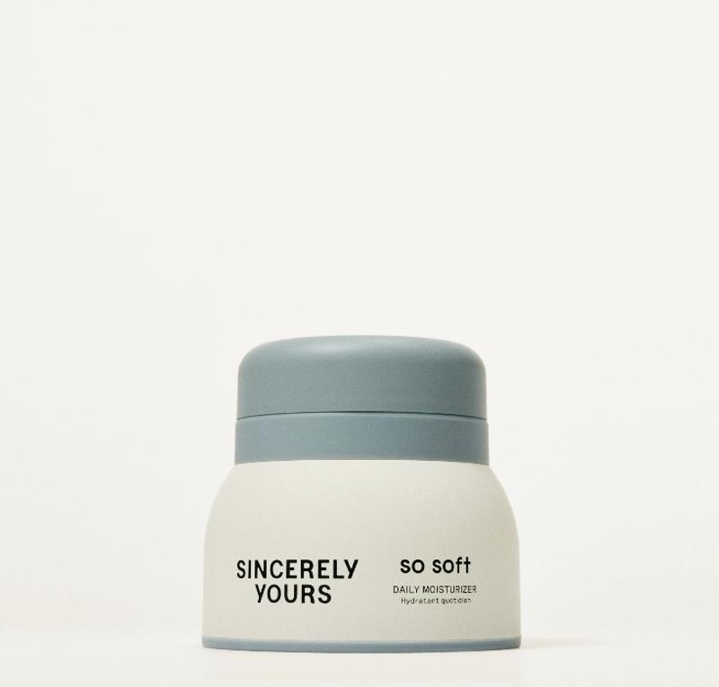 So Soft Daily Barrier Strengthening Lightweight Moisturizer with
