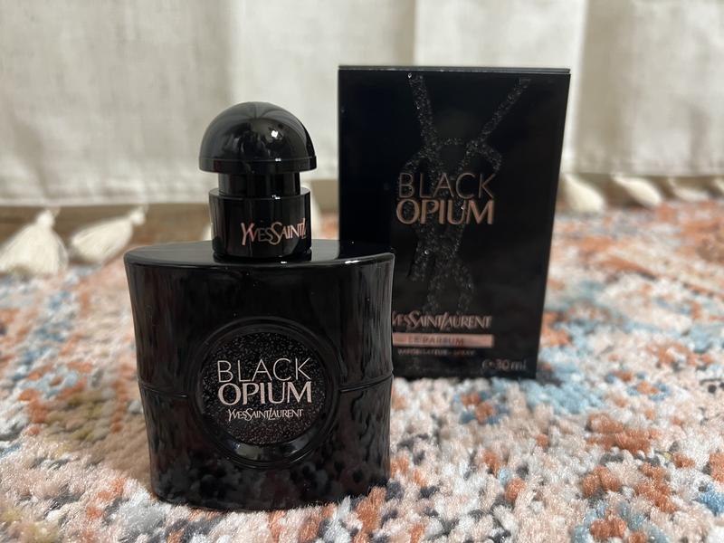 イヴ・サンローランBLACK .OPIUM 、LATTEFA 、エルメス 6/5先行発売】コーヒーフローラルの媚薬に、甘美でジューシーな