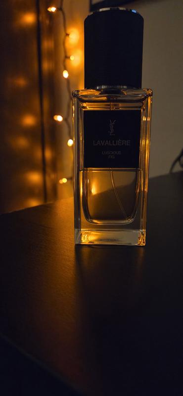 Lavallière Eau de Parfum with Fig & Rose - Yves Saint Laurent