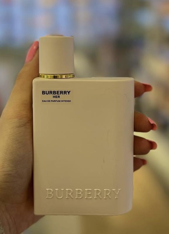 Her Eau de Parfum Intense with Strawberry and Orange Blossom