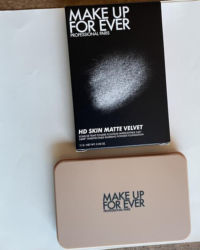 HD Skin Matte Velvet Blurring Powder Foundation - MAKE UP FOR EVER