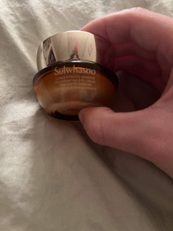 Concentrated Ginseng Rejuvenating Eye Cream for Anti-Aging