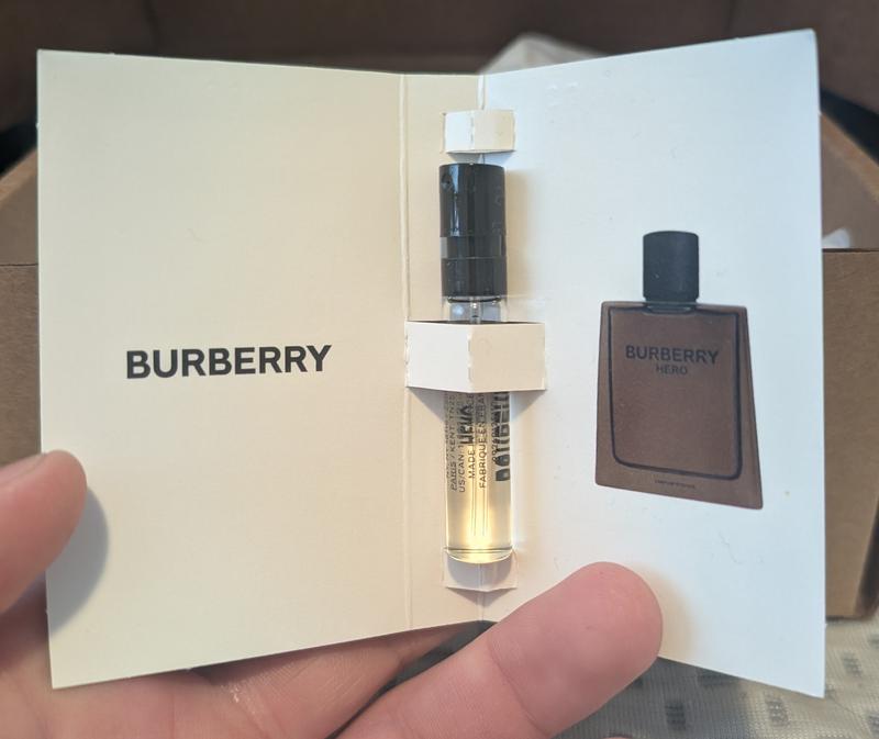 Hero Parfum Intense with Cedarwood and Leather Accord - BURBERRY