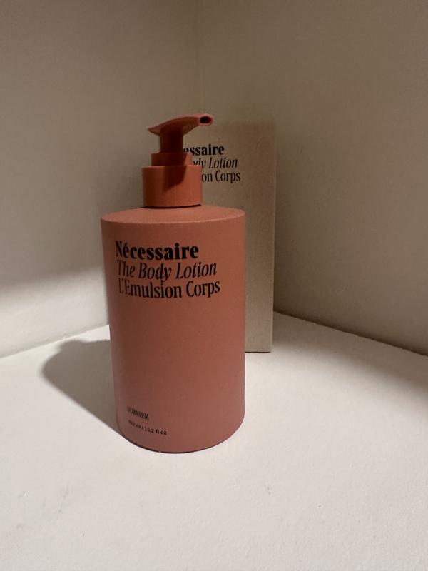 The Body Lotion Olibanum – With 5 Peptides + 2.5% Niacinamide