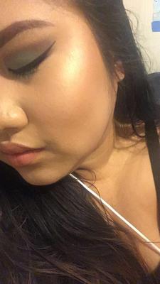 sephora golden hour liquid highlighter