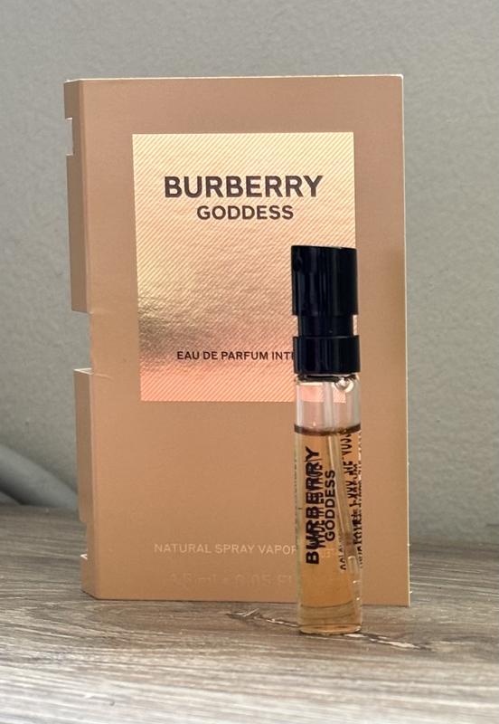 Burberry Goddess Eau de Parfum Intense with Lavender and Vanilla