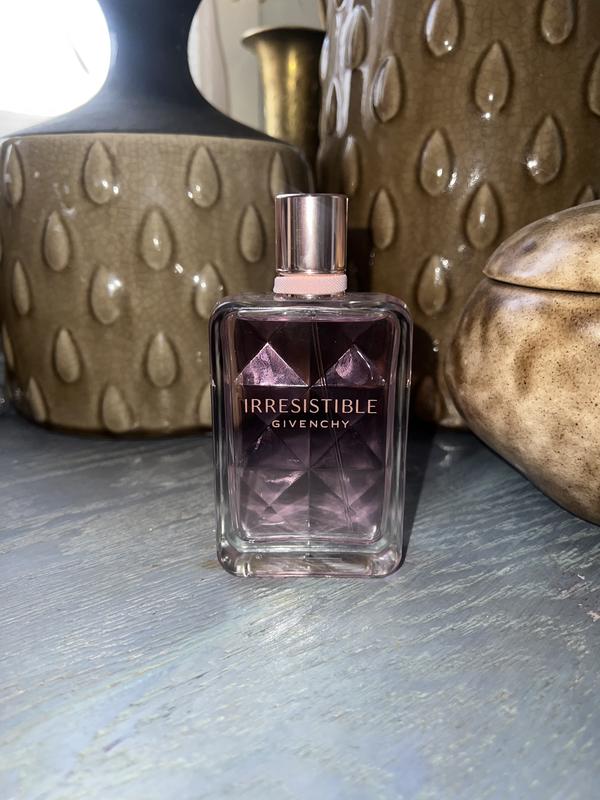 Irresistible Very Floral Eau de Parfum - Givenchy | Sephora