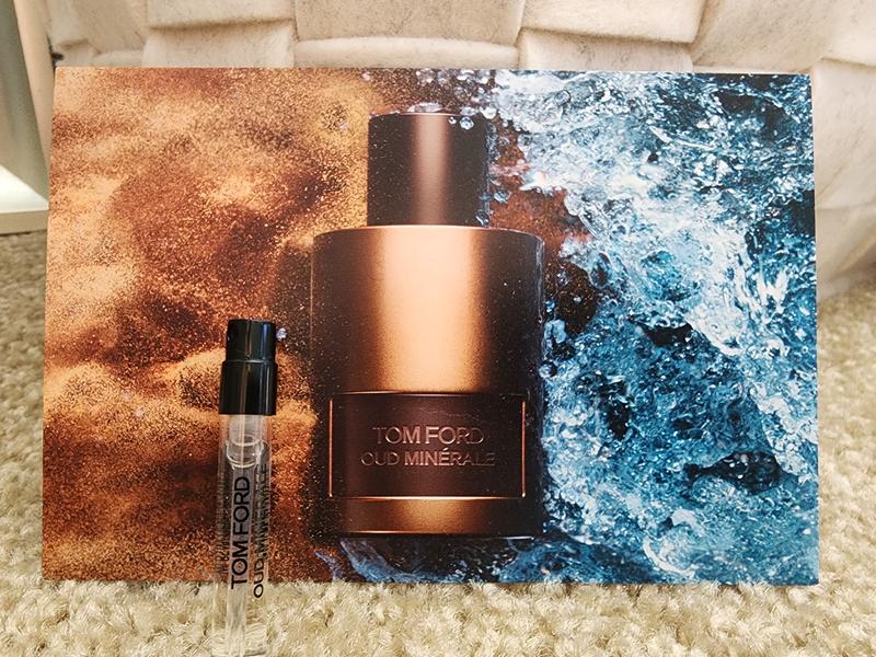 Oud Minerale Eau de Parfum Fragrance with Smoky Woods & Musk - TOM