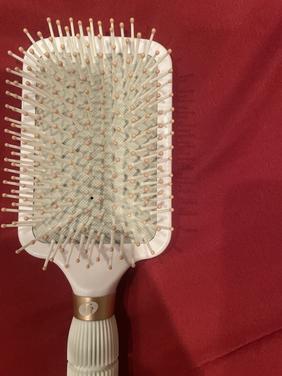 T3 shop paddle brush