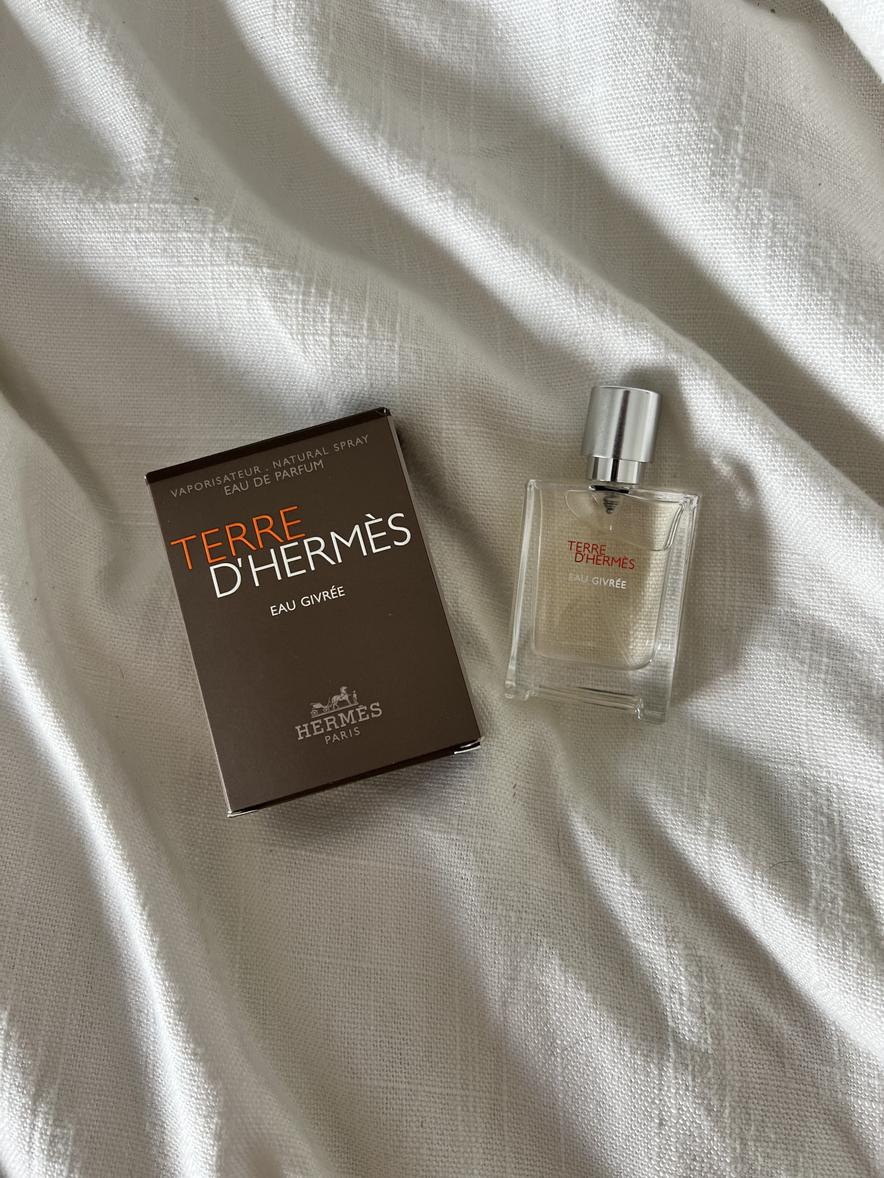 TERRE D'HERMES EAU GIVRÉE 香水 オードパルファム Amazon.com : Hermes Terre d'Hermes Eau Givree for Men Eau de