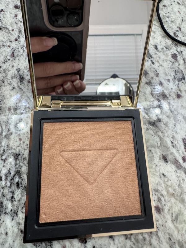 Prada Light Glowing Highlighter Powder - Prada | Sephora