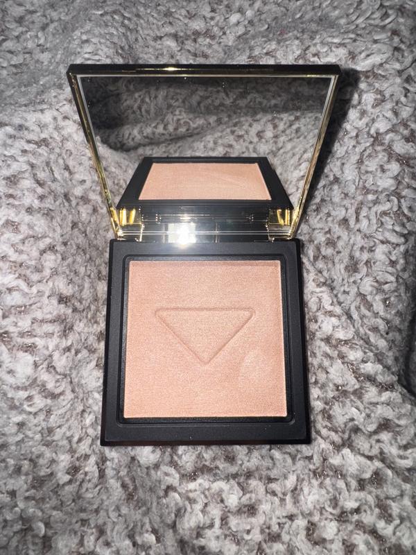 Prada Light Glowing Highlighter Powder - Prada | Sephora
