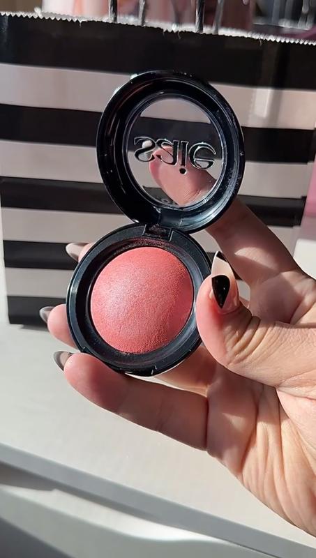 SuperSuede™ Radiant Talc-Free Baked Powder Blush - Saie | Sephora