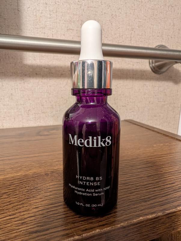 Hydr8 B5 Intense Hydrating Multi-Weight Hyaluronic Acid Serum