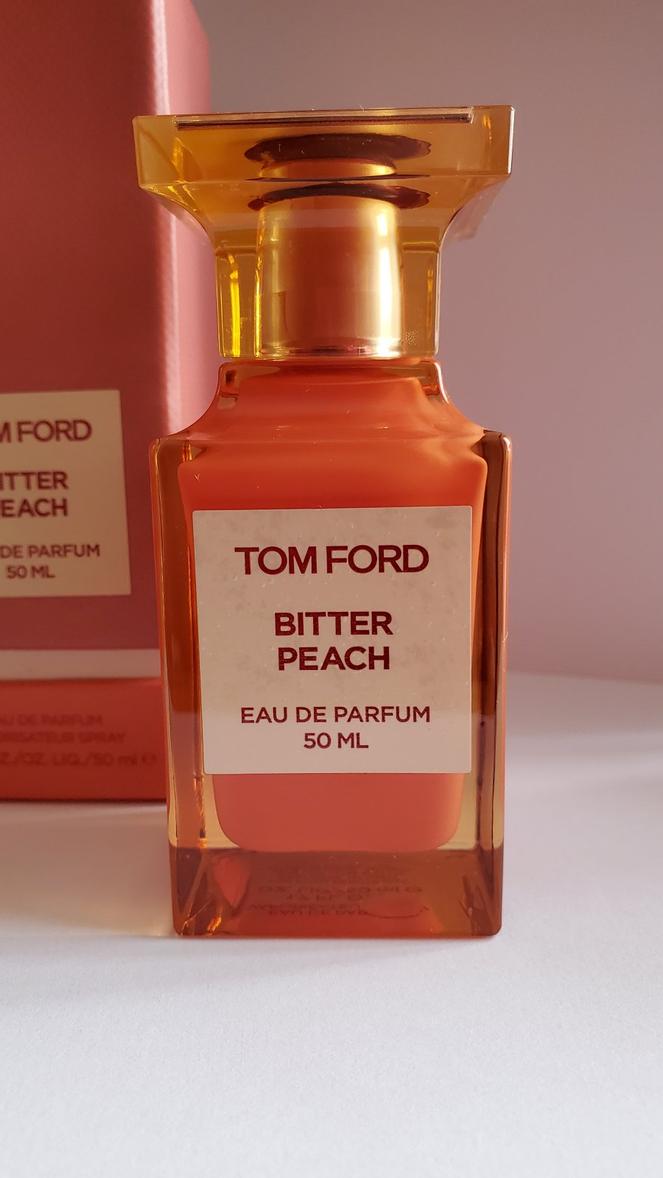 Bitter Peach Eau de Parfum Travel Spray - TOM FORD | Sephora