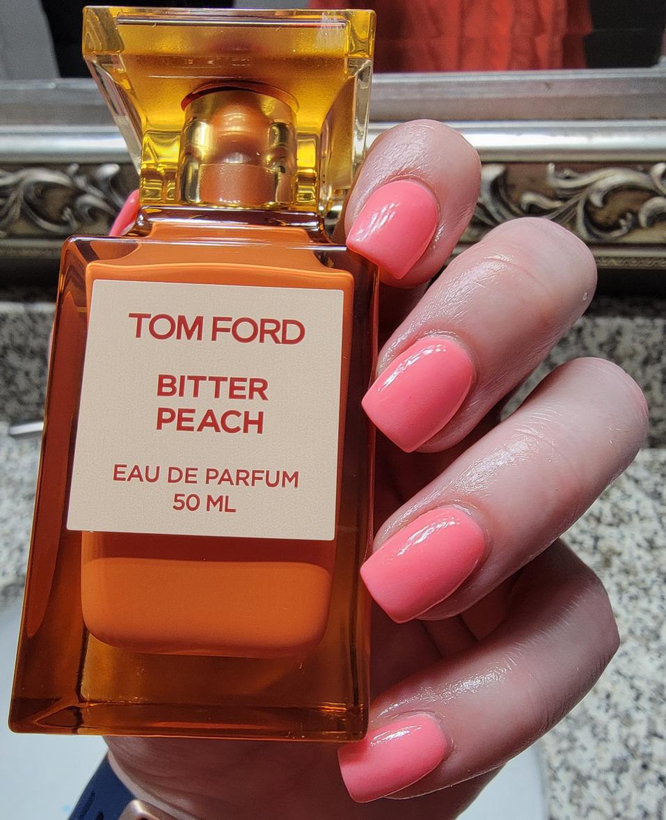 Bitter Peach Eau De Parfum - TOM FORD | Sephora
