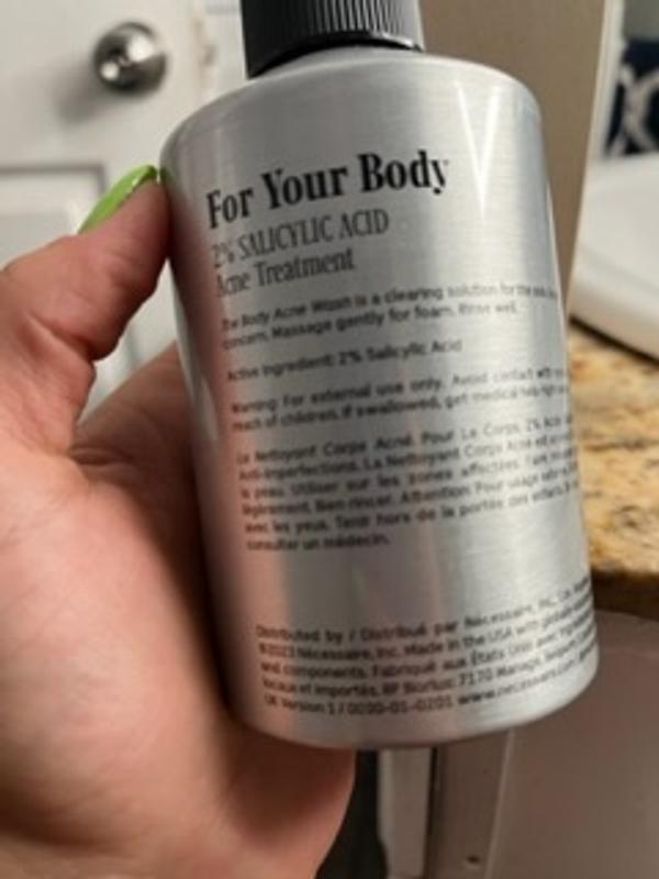 The Body Acne Wash - Clearing Cleanse With 2% Salicylic Acid The Body Acne Wash - Clearing Cleanse With 2% Salicylic Acid