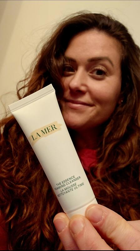 The Essence Foaming Cleanser for Clarifying and Softening - La Mer
