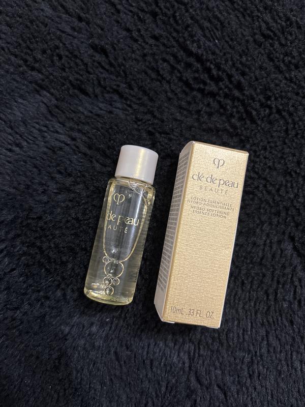 Hydro-Softening Essence Lotion - Clé de Peau Beauté | Sephora