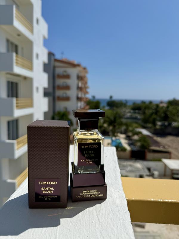 tom ford tobacco vanille santal blush - Santal Blush envelops the wearer in sophistication Tobacco Vanille Tom Ford Santal