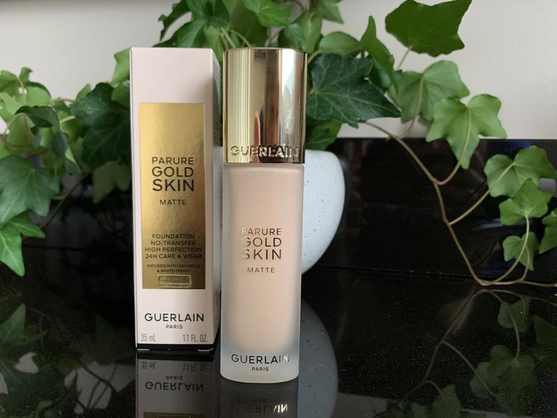 Parure Gold Radiant Matte Skin Perfecting Longwear Foundation