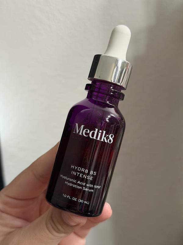 Medik8 HYDR8 B5 INTENSE 美容液 30ml Hydr8 B5 Intense™ Hyaluronic