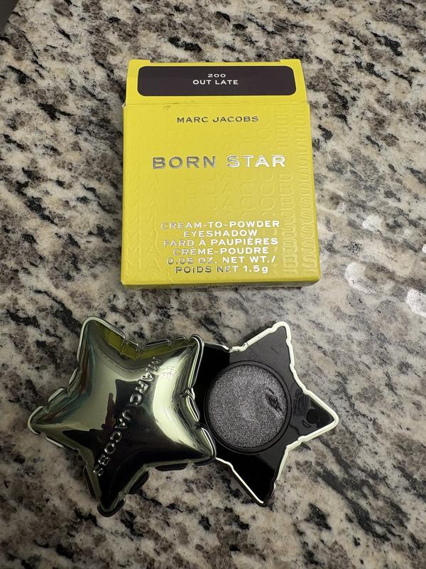 Born Star Cream-to-Powder Long-Wear Eyeshadow - Marc Jacobs Beauty