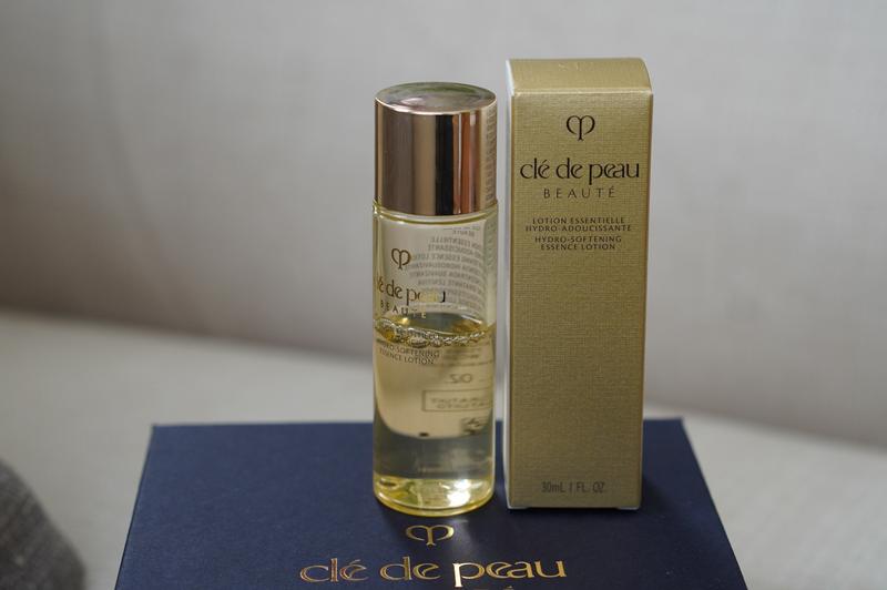Hydro-Softening Essence Lotion - Clé de Peau Beauté | Sephora