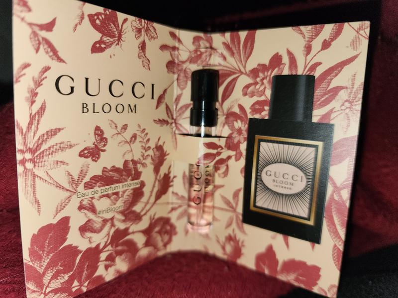 Bloom Eau de Parfum Intense with Jasmine, Tuberose and Lady of the
