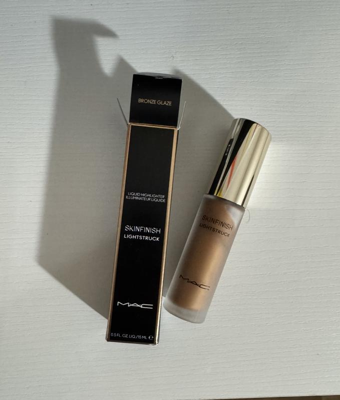 Skinfinish Lightstruck Hydrating, Radiant Glow Liquid Highlighter