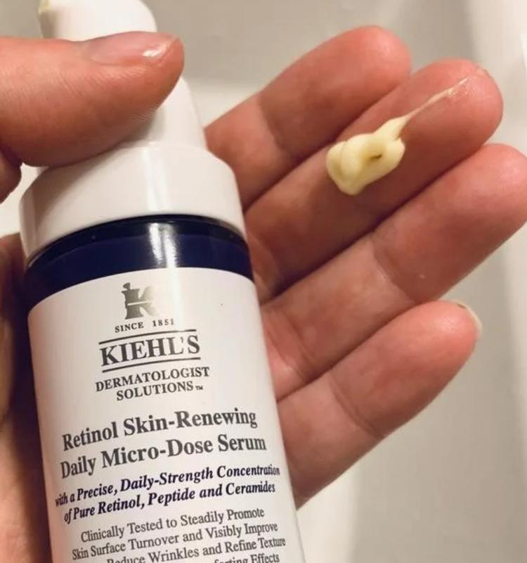 Micro-Dose Anti-Aging Retinol Serum with Ceramides and Peptide