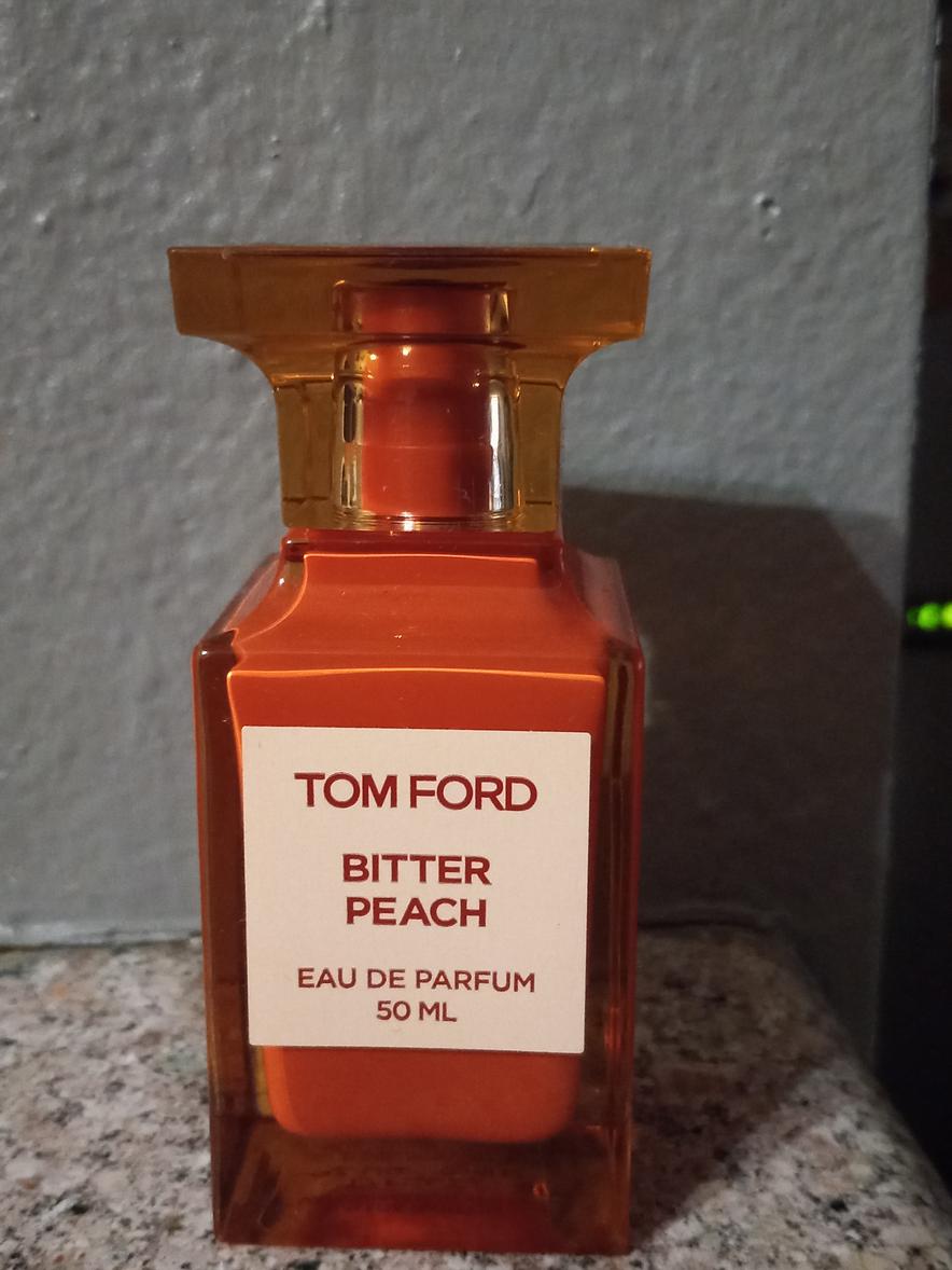 Bitter Peach Eau De Parfum - TOM FORD | Sephora