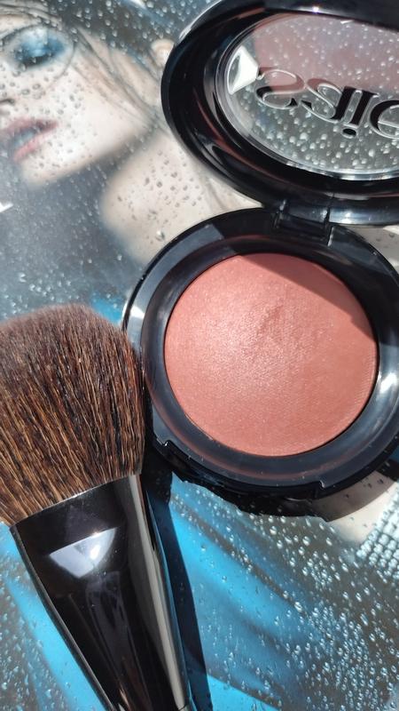 SuperSuede™ Radiant Talc-Free Baked Powder Blush - Saie | Sephora