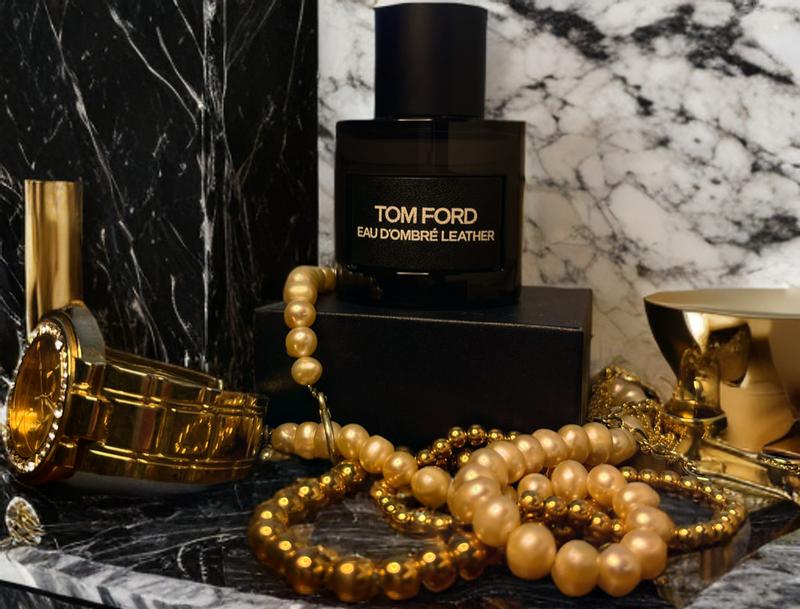 Eau d'Ombre Leather Eau de Toilette with Vanilla & Amber - TOM
