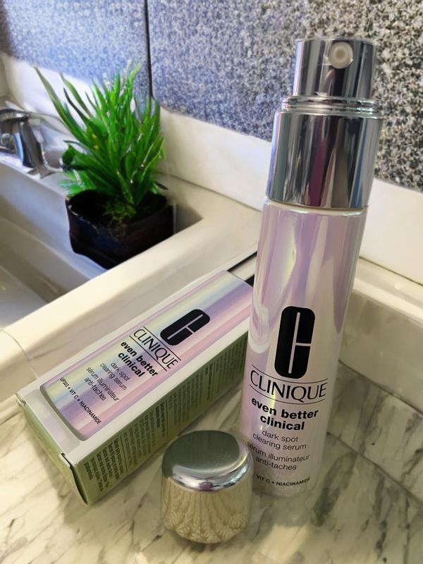 Even Better Clinical™ Dark Spot Clearing Serum with Vitamin