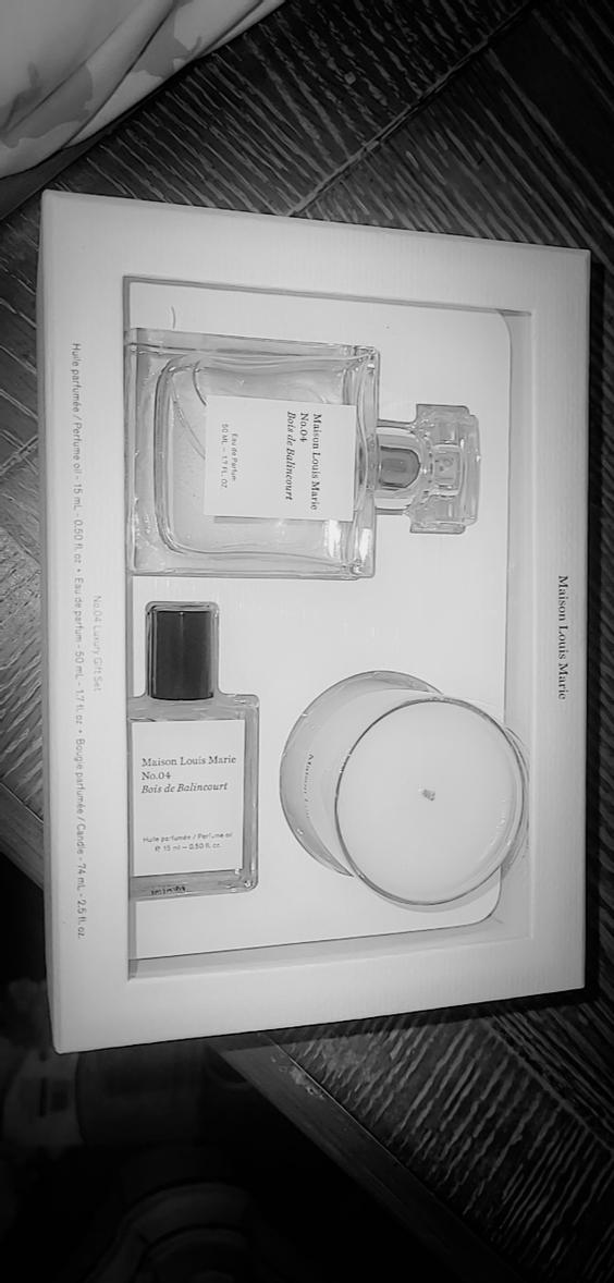 No. 04 Bois de Balincourt Luxury Perfume Gift Set - Maison Louis
