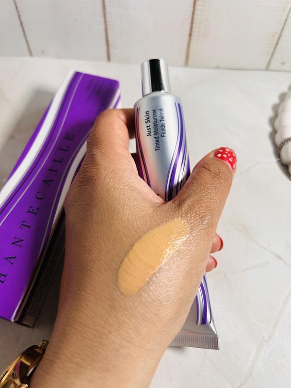 Just Skin Smoothing Lightweight Tinted Moisturizer - CHANTECAILLE