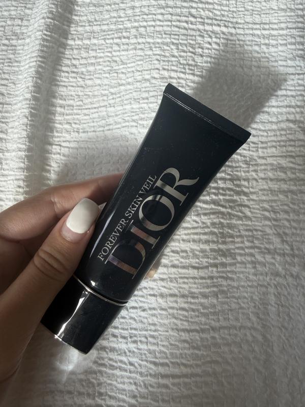 Forever Skin Veil Invisible Hydrating Glow Primer SPF 25 - DIOR