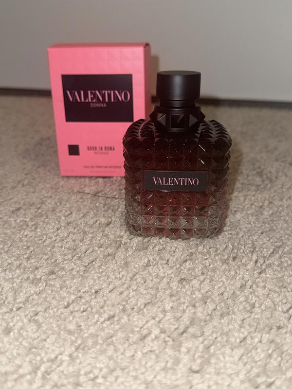 Donna Born in Roma Intense Eau de Parfum with Amber & Jasmine