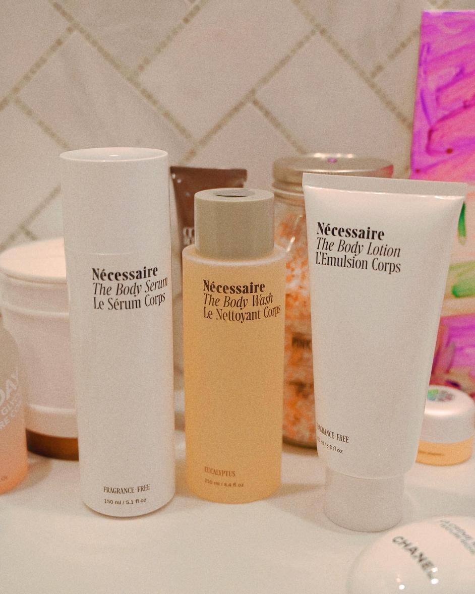 The Body Serum - With Hyaluronic Acid - Nécessaire | Sephora